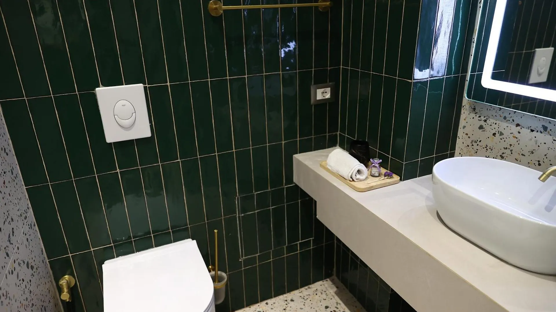 Xhani'S Rooms Durres