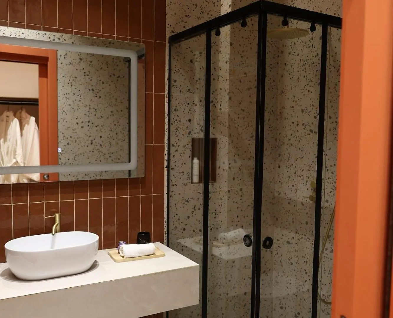 Hotel Xhani'S Rooms Durres